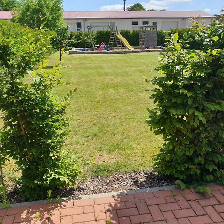 Ferienwohnung Ruegen In Samtens المظهر الخارجي الصورة