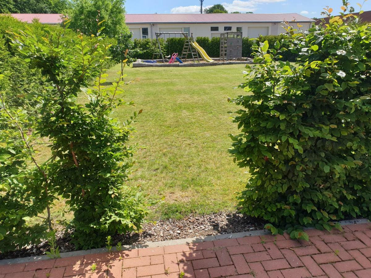 Ferienwohnung Ruegen In Samtens المظهر الخارجي الصورة